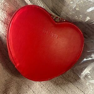 Red Pleather Heart Purse w/opt gold chain strap/ Tori Belle/ Blk & Gld Lined NIB